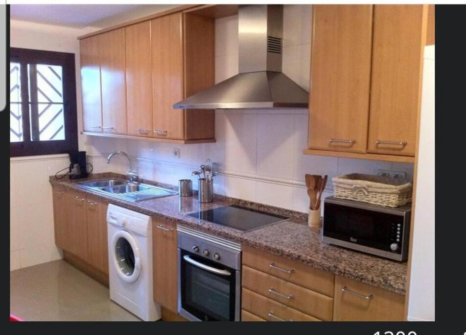 Apartamento Entre Estepona Y Marbella Bagian luar foto
