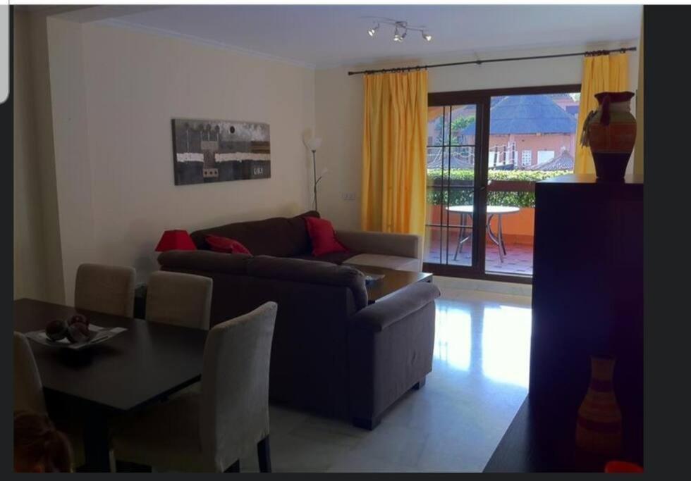Apartamento Entre Estepona Y Marbella Bagian luar foto